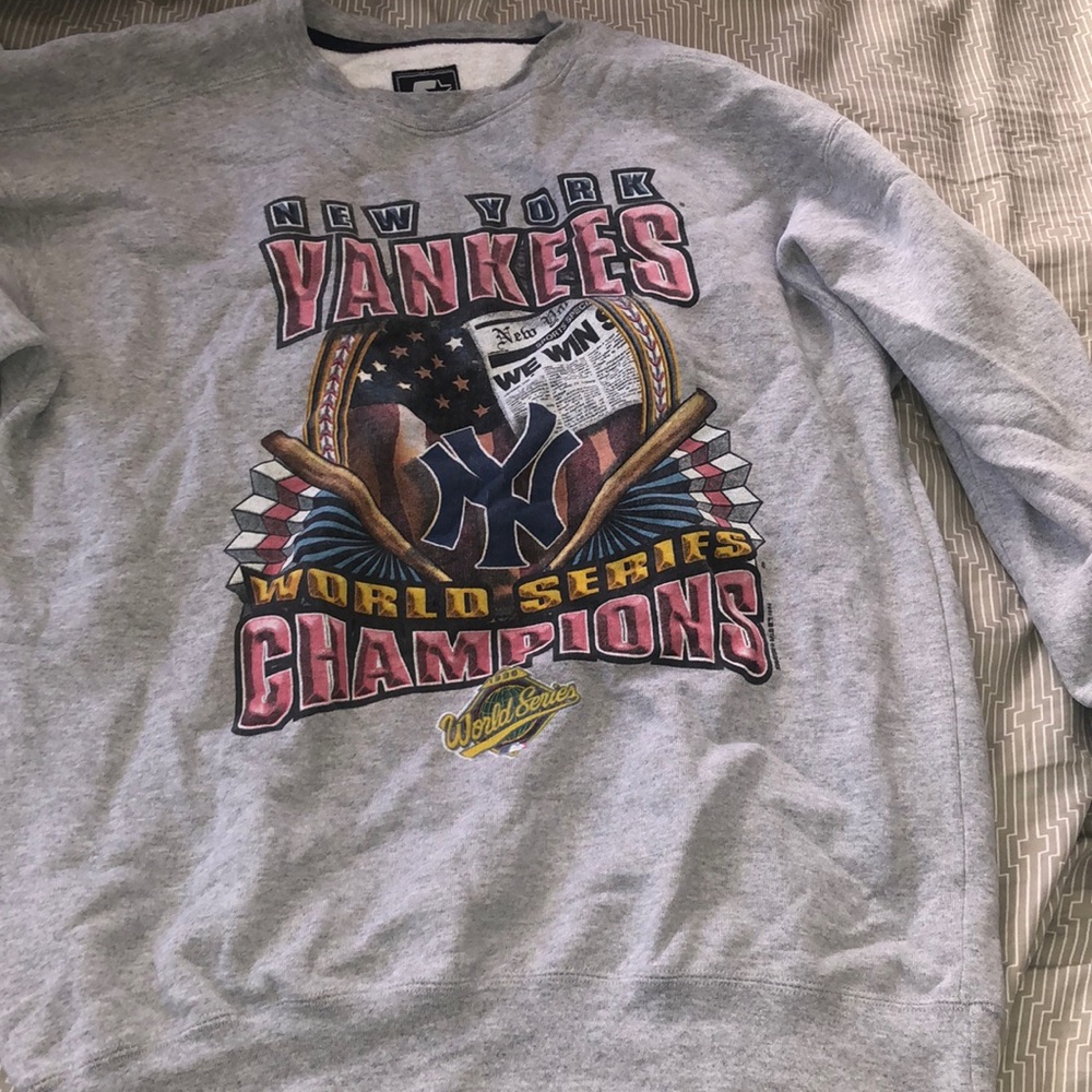Throwback New York Yankees starter pullover. Rare